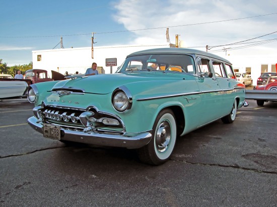 De Soto Firedome wagon